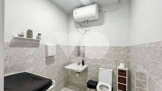 Local comercial en venta en Vista Alegre en Madrid