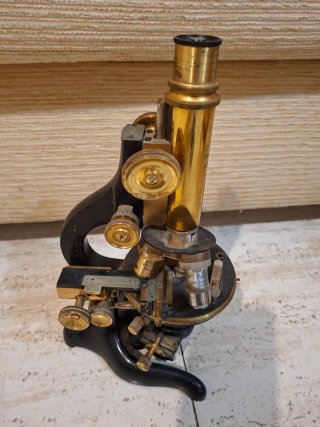 Microscopio Antiguo Ernst Leitz Wetzlar siglo XIX