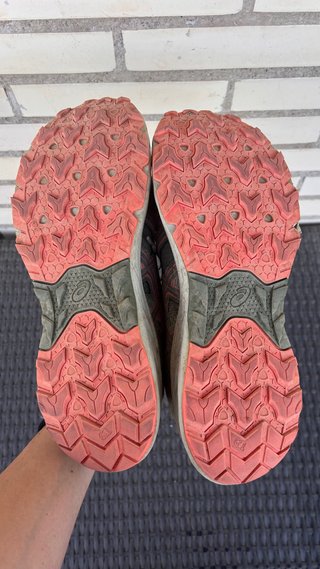 Zapatillas Asics Trail Running Gel Venture 9/T43.5