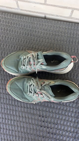 Zapatillas Asics Trail Running Gel Venture 9/T43.5
