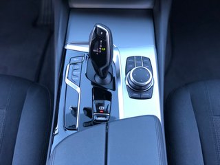 BMW 520dA TOURING G31.