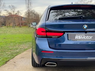 BMW 520dA TOURING G31.