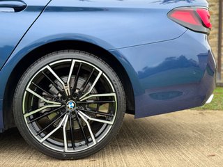 BMW 520dA TOURING G31.