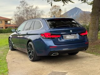 BMW 520dA TOURING G31.