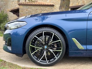 BMW 520dA TOURING G31.