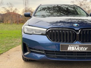BMW 520dA TOURING G31.