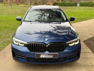 BMW 520dA TOURING G31.