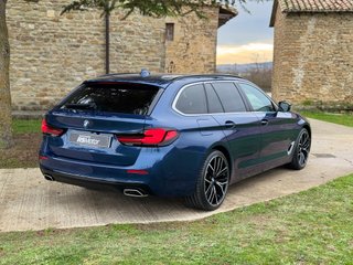 BMW 520dA TOURING G31.