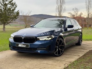 BMW 520dA TOURING G31.