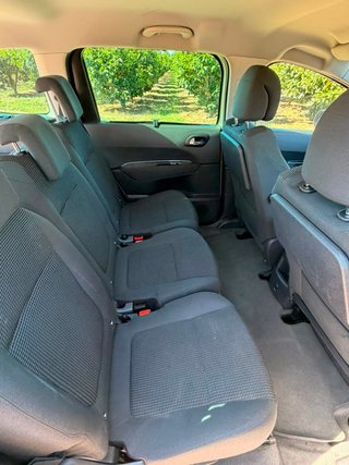 Peugeot 5008 2014