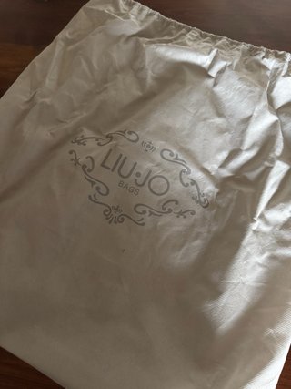 Borsa Bauletto Liu Jo Viola Vernice