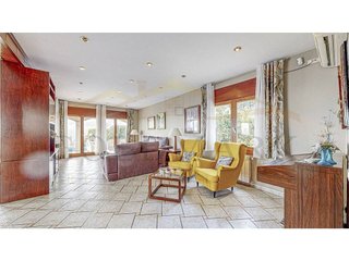 Chalet en venta en Corbera de Llobregat