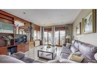 Chalet en venta en Corbera de Llobregat
