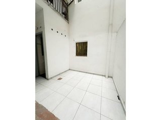 Local comercial en venta en Casagemes - Canyadó en Badalona