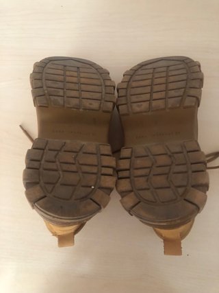 Botas Zara Beige/Marrón