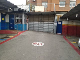 Garaje en alquiler en Santa Eulàlia en Hospitalet de Llobregat, L´