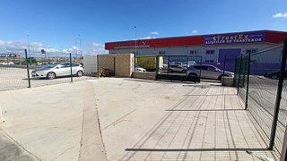 Nave industrial en alquiler en La Estación en Badajoz