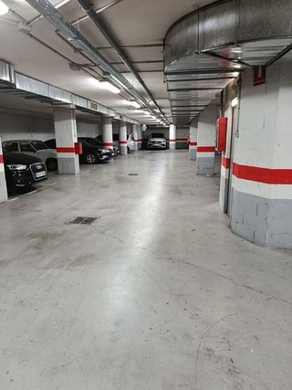 Garaje en alquiler en Zona Centro en Córdoba