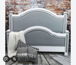 Cama de pino con cabecero