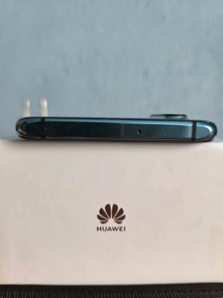 Huawei P30 128GB 6GB RAM Aurora Como Nuevo