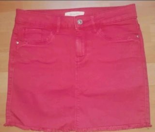 Minifalda vaquera Springfield roja.