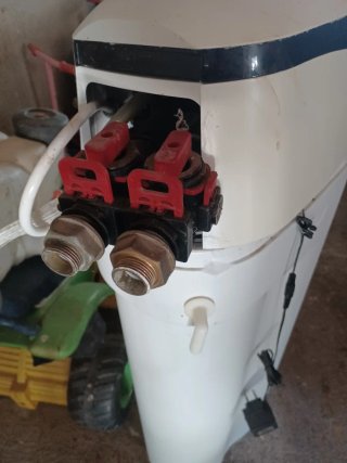 Descalcificador de agua compacto Delkal