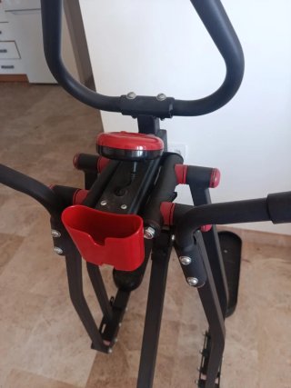 Elíptica negra y roja