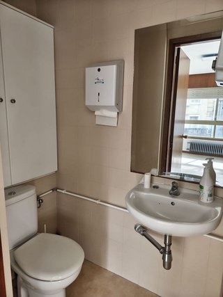 Oficina en venta en Zona de Plaza de Barcelos en Pontevedra