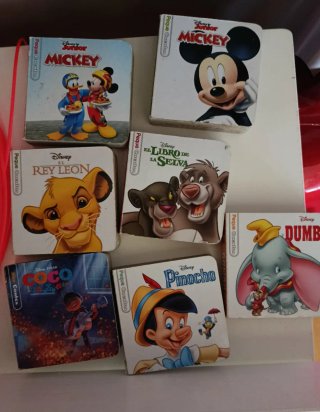 Vendo 7 libros peque cuentos
