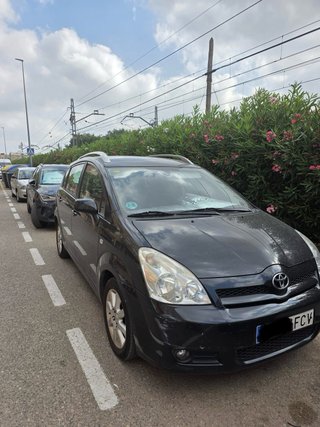 Toyota Corolla  Verso 2006