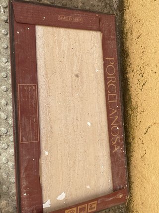Baldosas Zirconio Marrón