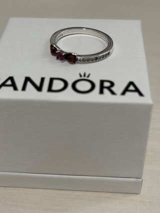 Anillo Pandora Disney lazo Blancanieves