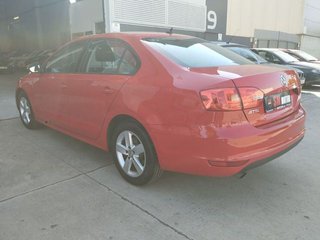 Volkswagen Jetta 1.6 TDI Advance BMT 77 kW (105 CV)