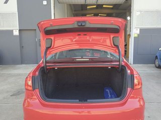 Volkswagen Jetta 1.6 TDI Advance BMT 77 kW (105 CV)