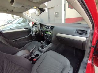 Volkswagen Jetta 1.6 TDI Advance BMT 77 kW (105 CV)
