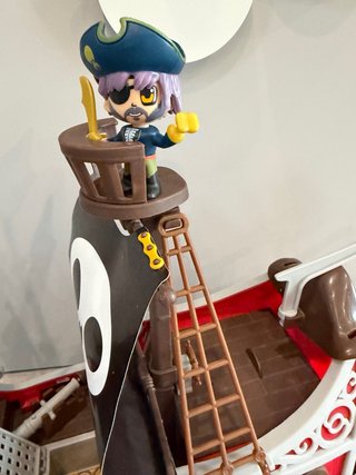 Barco Pirata Pinypon con Accesorios