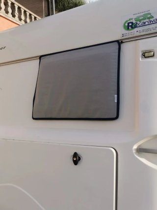 Protector ventana autocaravana