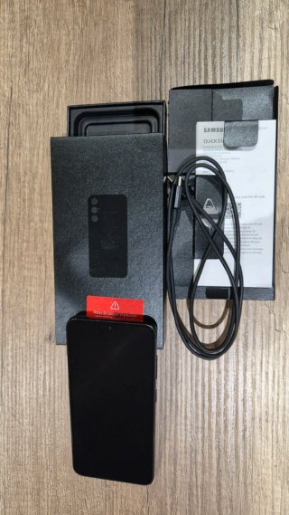 Samsung Galaxy S23 128GB Negro