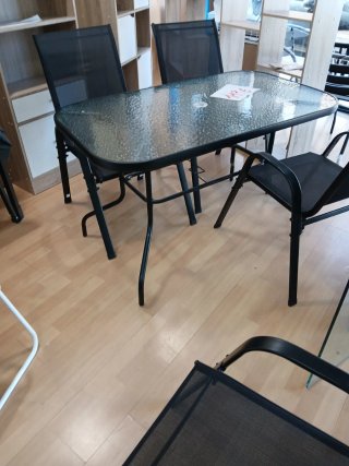 Conjunto mesa y sillas jardín