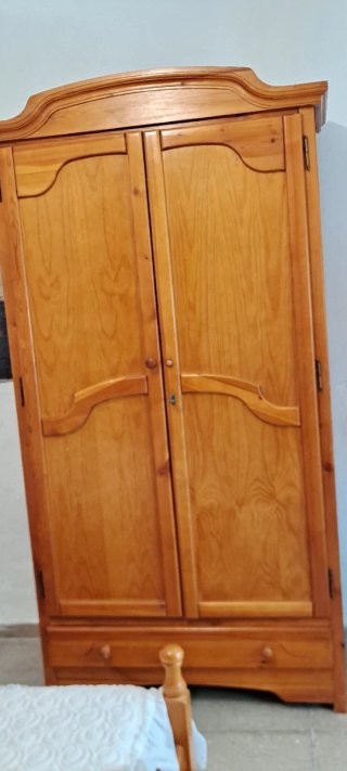 Dormitorio completo madera