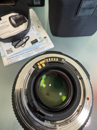 Sigma 17-50mm F2.8 EX DC OS HSM Canon