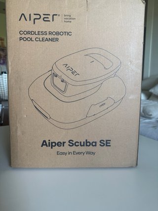 Robot limpiafondos Aiper Scuba SE
