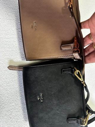 2 Bolsos Nica Beige y Negro