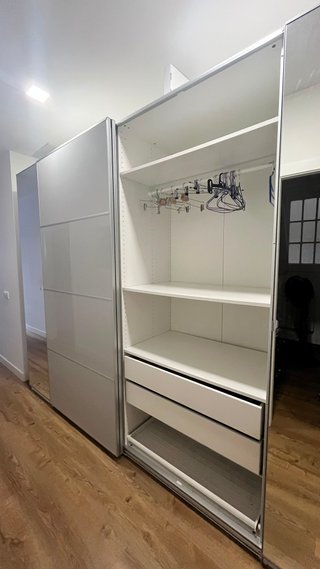 Armario IKEA PAX 200x240cm Puertas Correderas