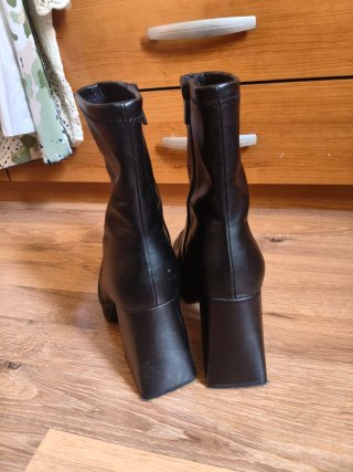 Botas tacón ancho plataforma negras