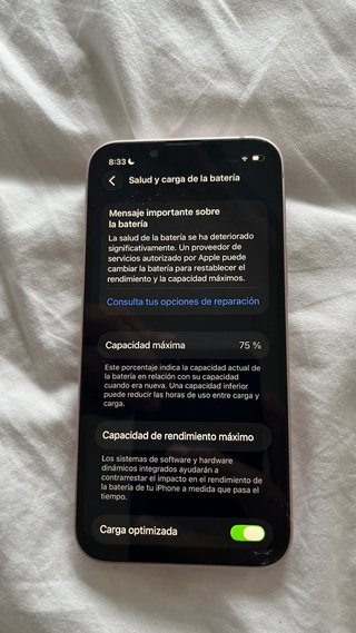 iPhone 13 mini Rosa e iPhone XR nero