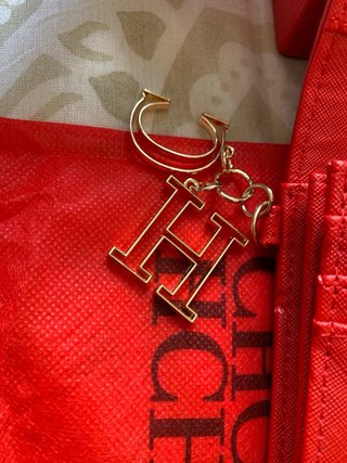 Cartera CH Roja y Dorada