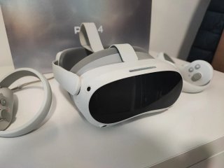 Pico 4 Gafas VR 128GB + Cable USB 3.2