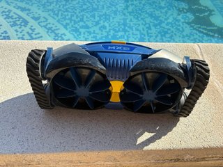 Robot Limpiafondos Zodiac MX8/MX630