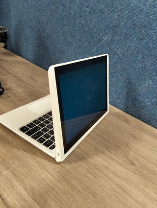 Portátil convertible HP x2 10-p002ns 10.1" 2/32GB
